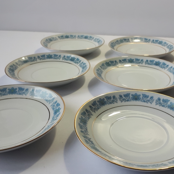 Liling Vintage Fine China Lily Tea Cup And Saucer Sets, 6 Complete Sets - Picture 10 of 12